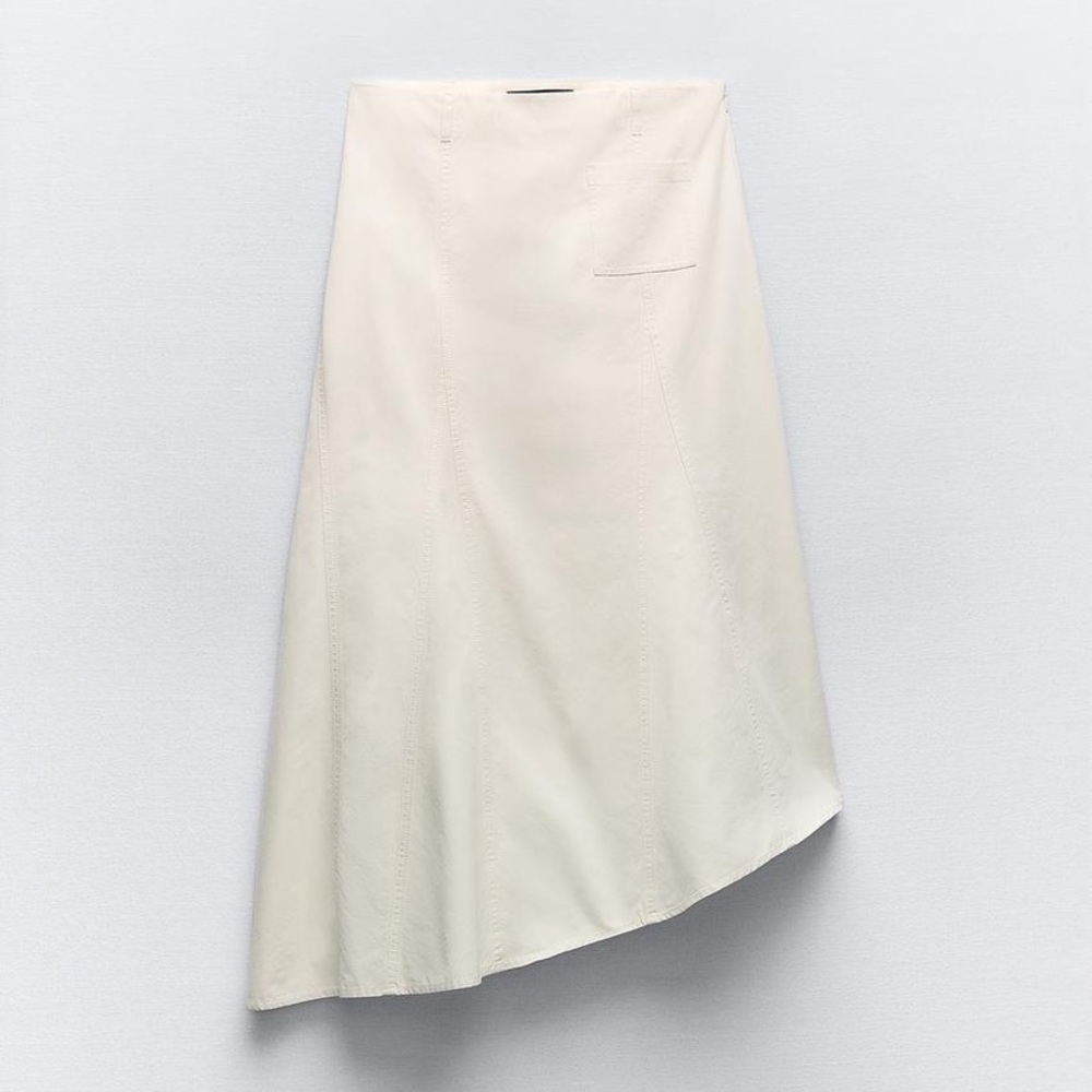 Brand new Zara Asmetrical skirt